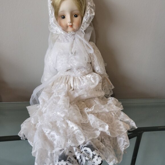Vintage 1977 Albert E. Price Porcelain Bride Doll - Picture 2 of 8